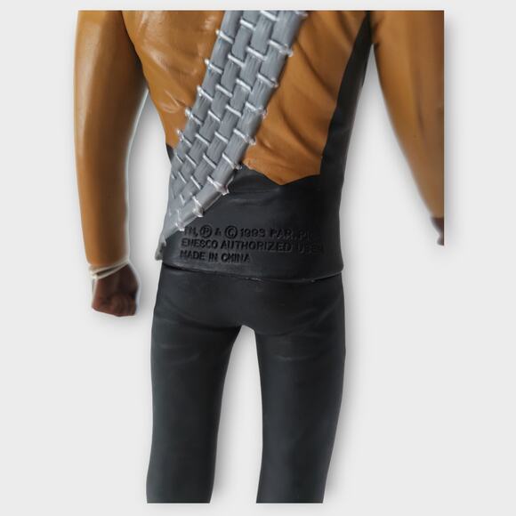 Vintage 1993 Star Trek The Next Generation Lieutenant Worf Figure 10" height - Picture 7 of 9